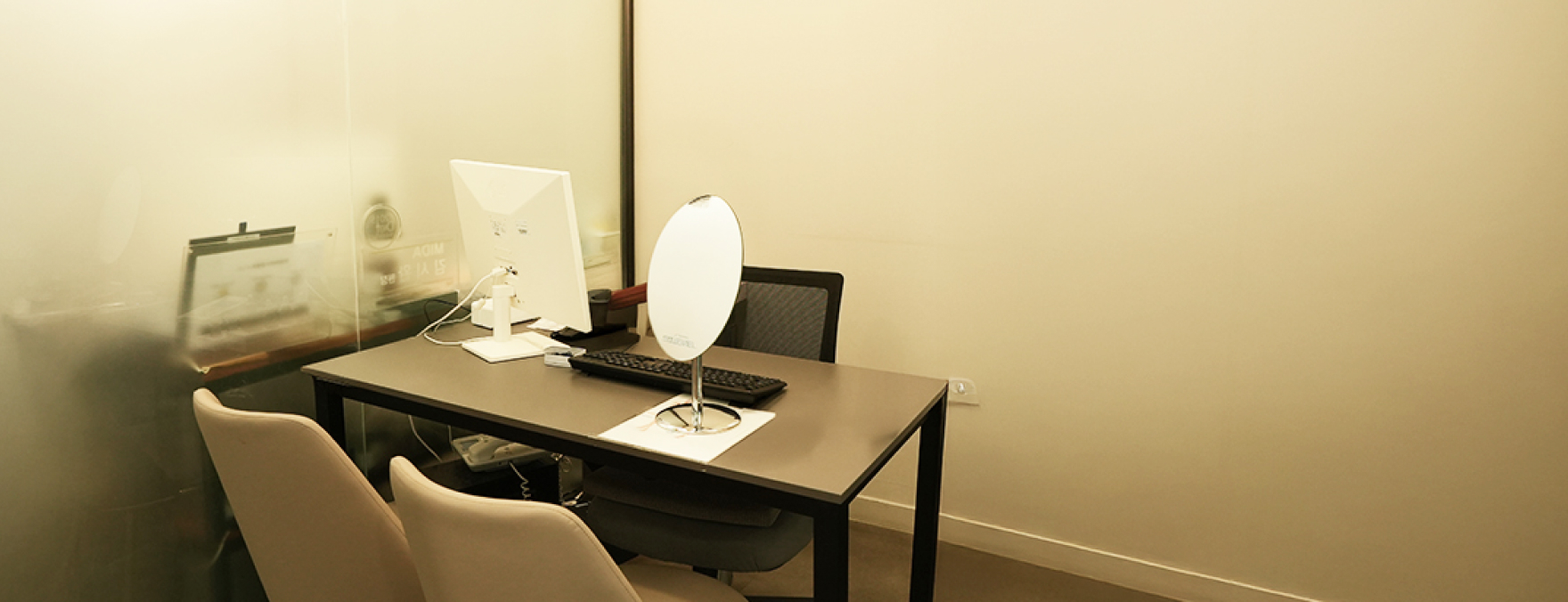 리엔장 홍대점 내부 공간 2